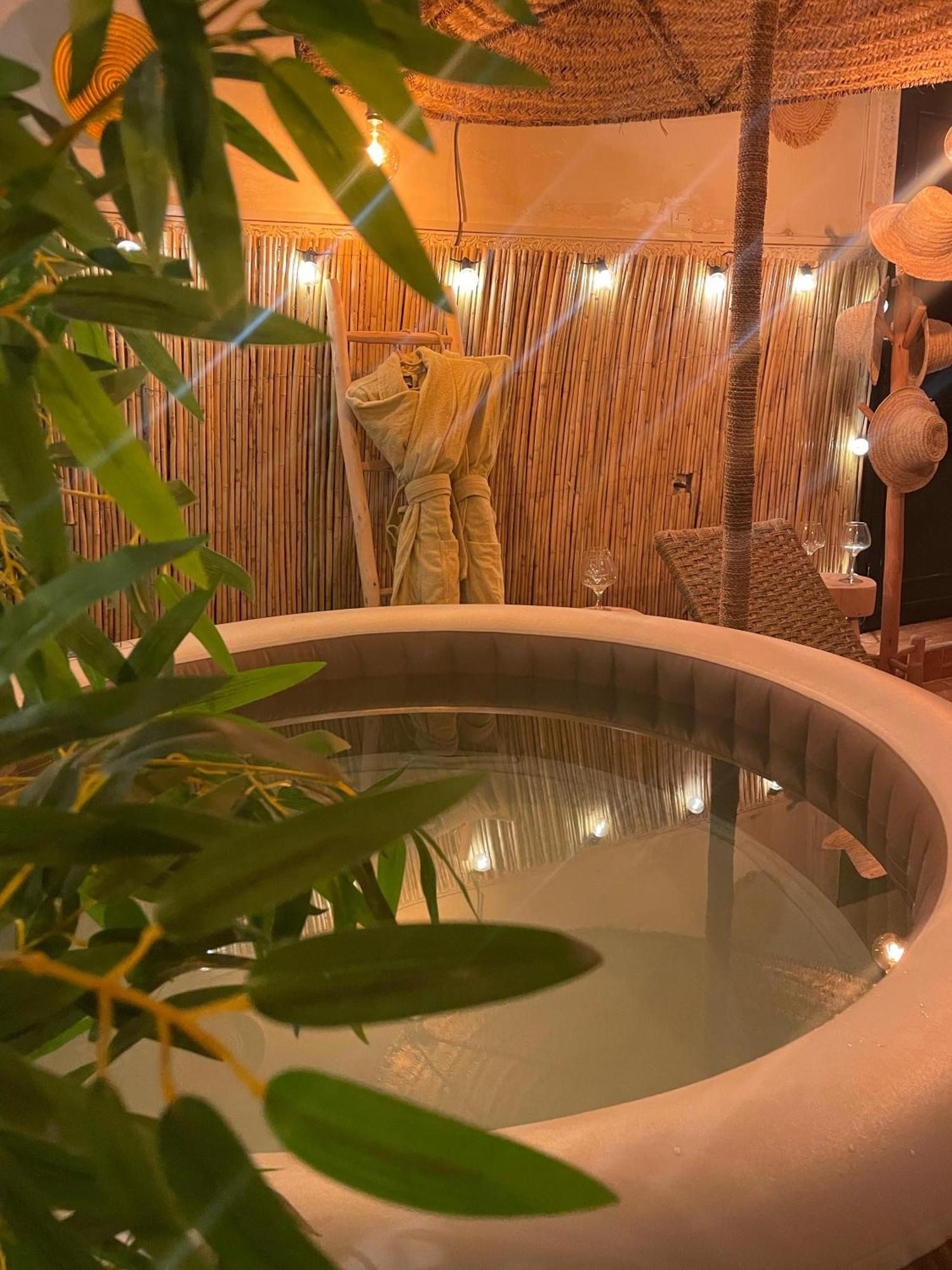 Riad Msholidays Jacuzzi Privatise Marrakech マラケシュ エクステリア 写真