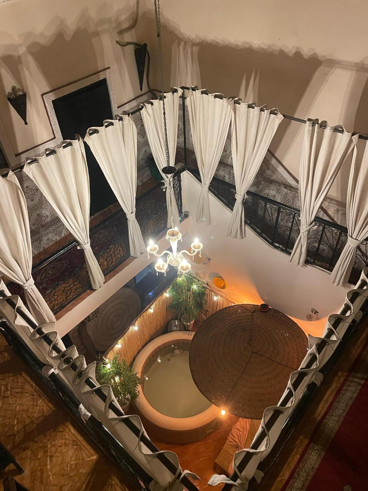 Riad Msholidays Jacuzzi Privatise Marrakech マラケシュ エクステリア 写真